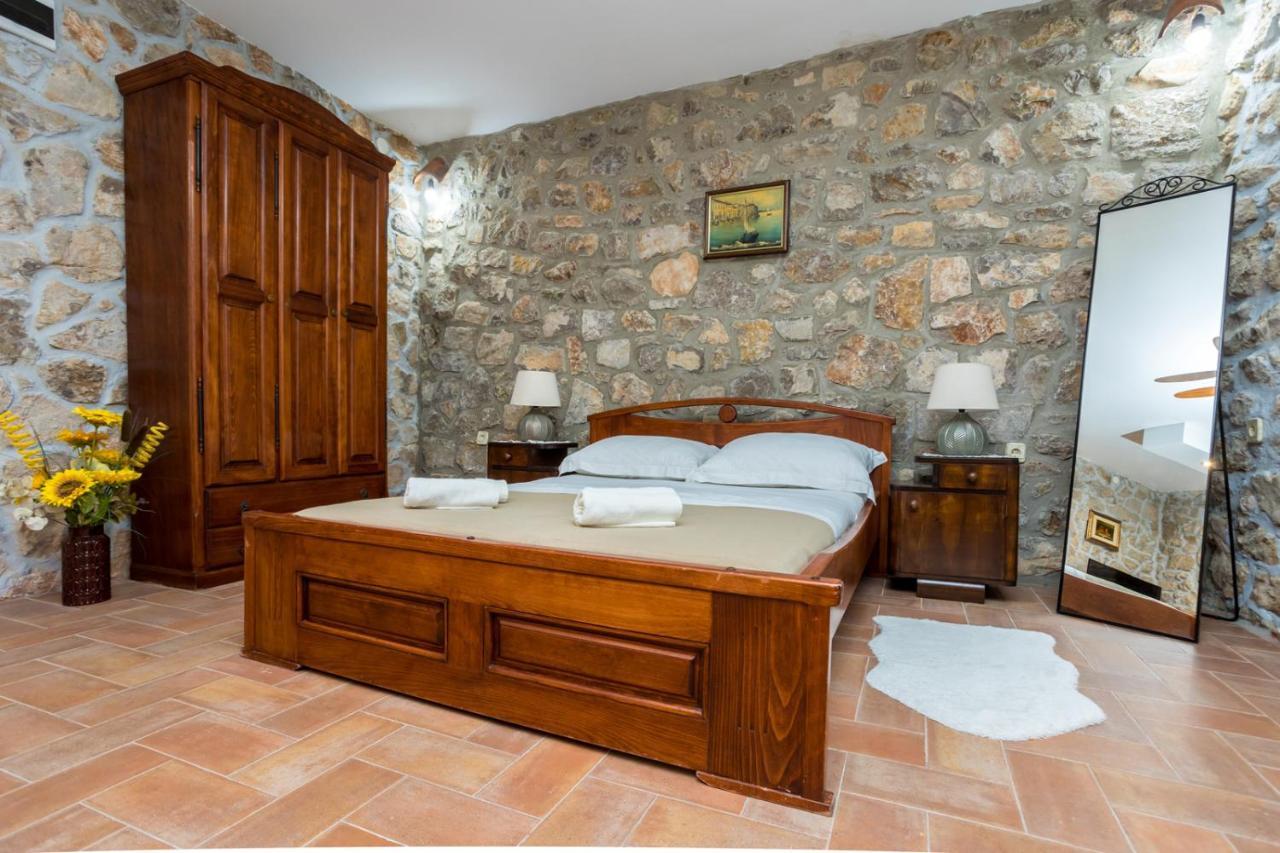 קרק Rustical Nest Krk Old City מראה חיצוני תמונה
