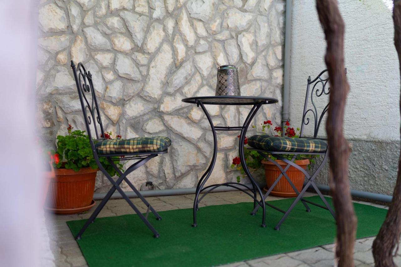 קרק Rustical Nest Krk Old City מראה חיצוני תמונה